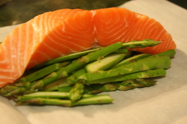 Salmon with Asparagus and Shiitakes